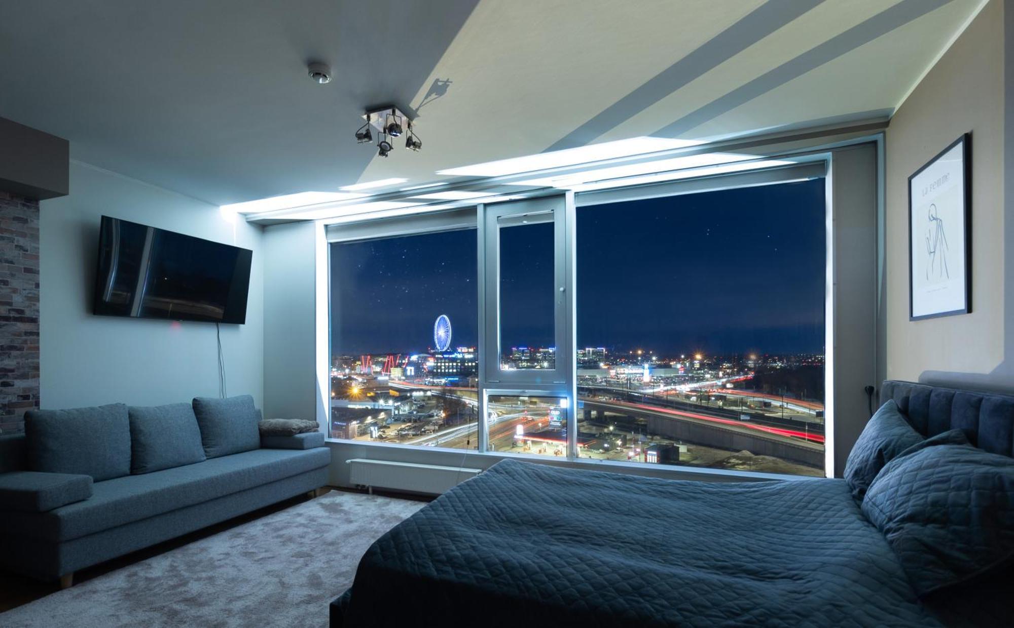 Revalia Fahle Airport Bus-Station Apartments With Best Views Экстерьер фото