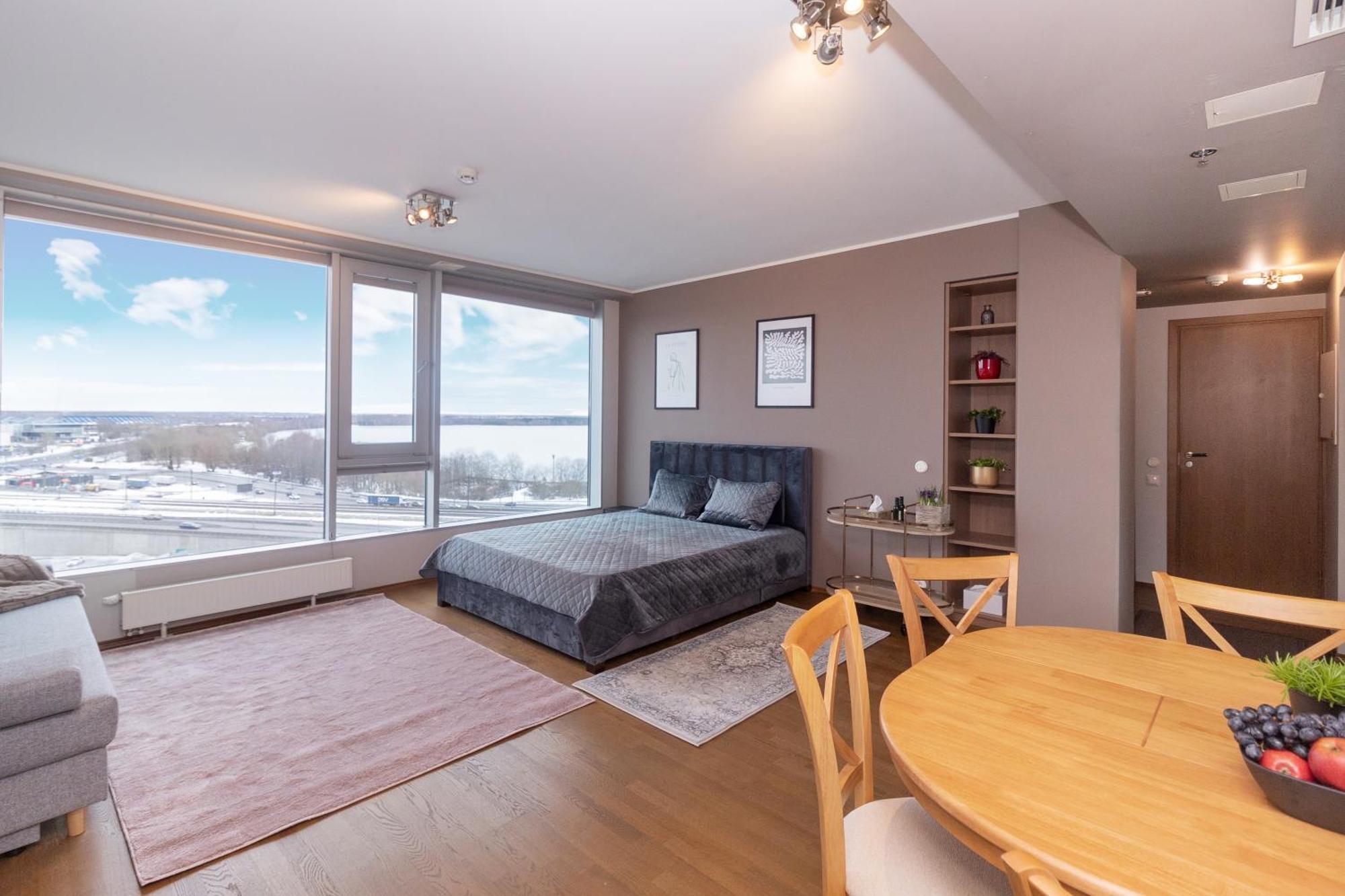 Revalia Fahle Airport Bus-Station Apartments With Best Views Экстерьер фото