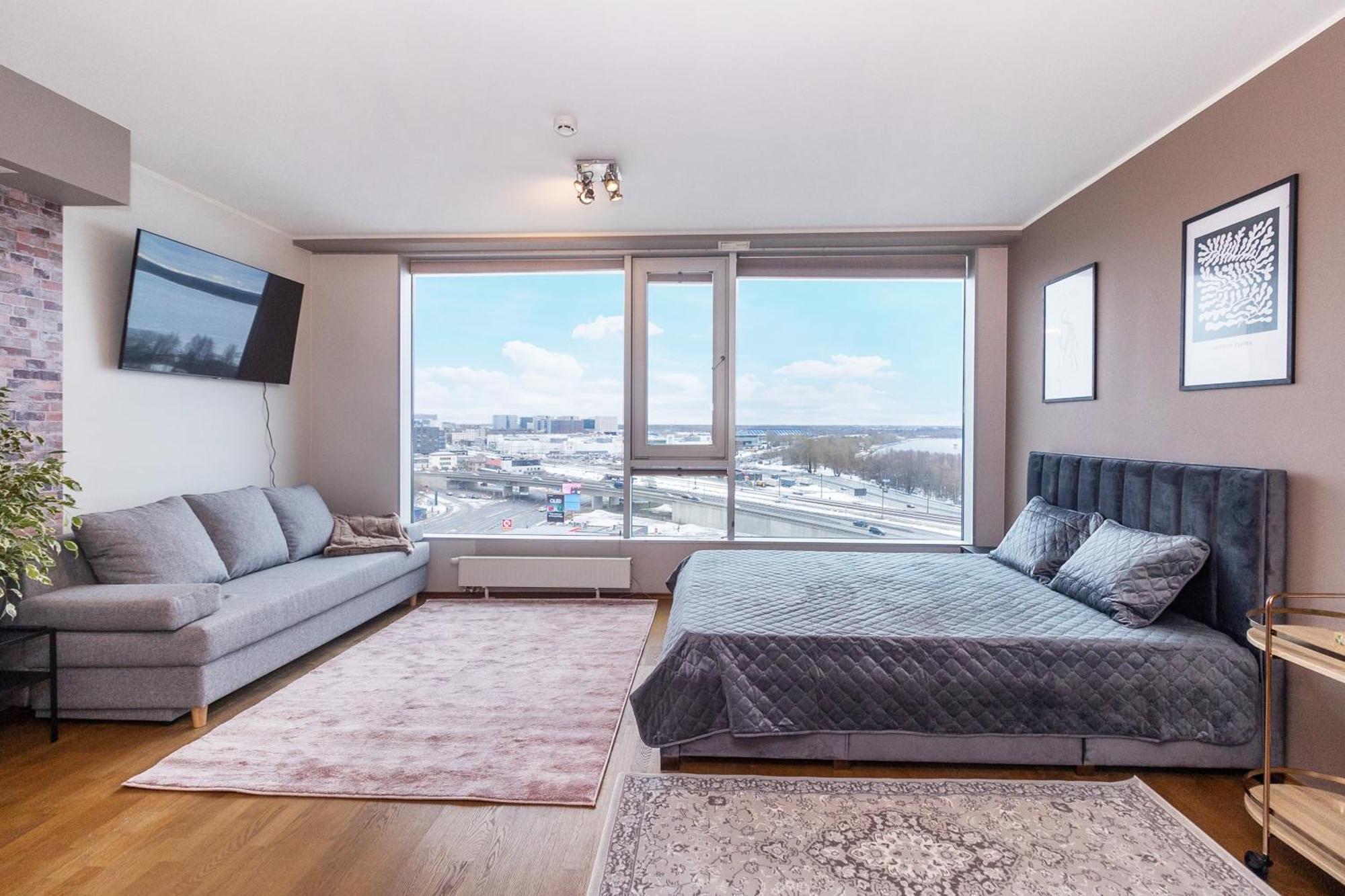 Revalia Fahle Airport Bus-Station Apartments With Best Views Экстерьер фото